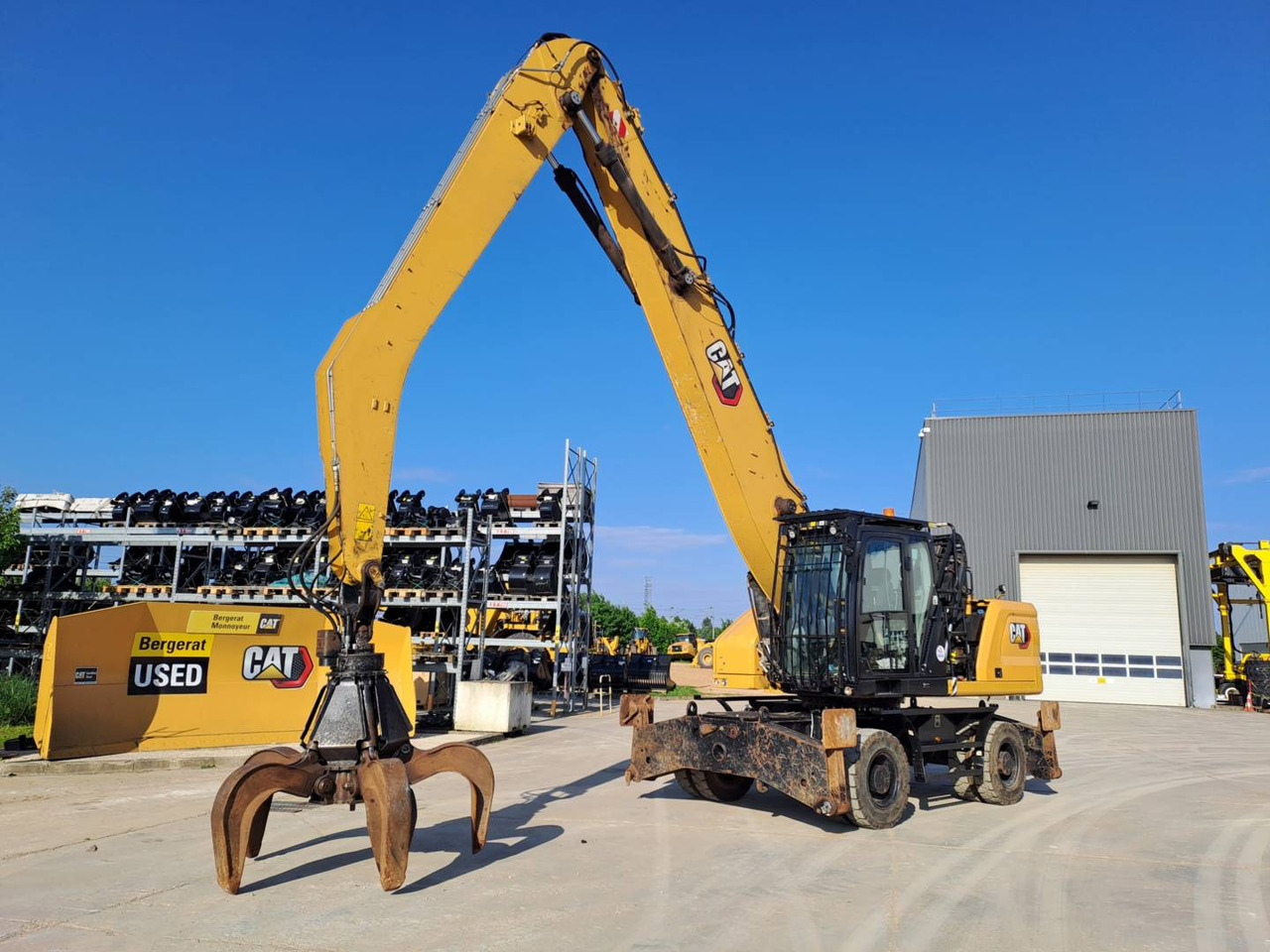 CAT MH3026 - Máy xúc bánh lốp: hình 2 CAT MH3026 - Máy xúc bánh lốp: hình 2