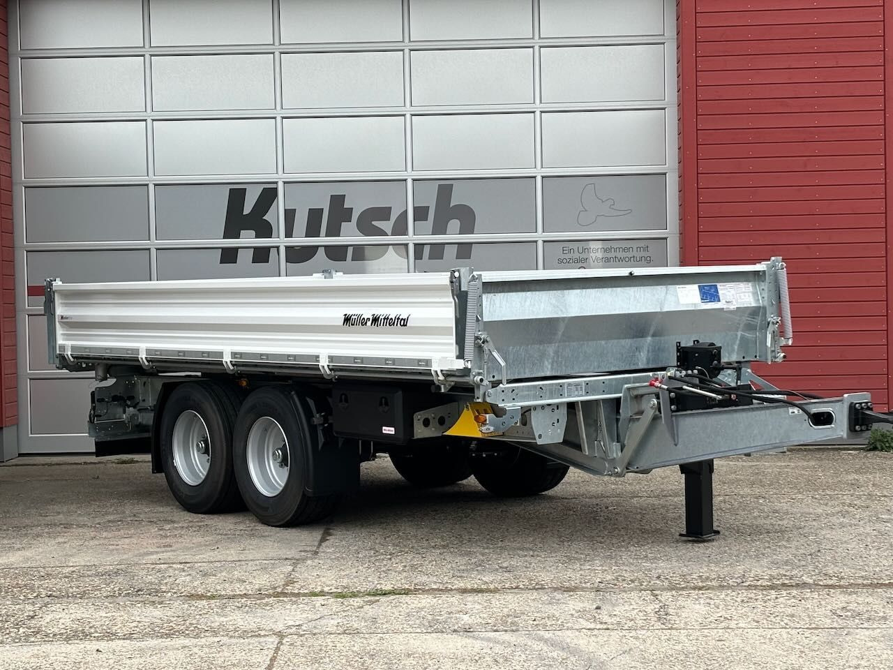 Müller-Mitteltal KA-TA-R 11,9/024 Breitreifen, Alu-Rampen, LED - Rơ moóc ben: hình 5 Müller-Mitteltal KA-TA-R 11,9/024 Breitreifen, Alu-Rampen, LED - Rơ moóc ben: hình 5