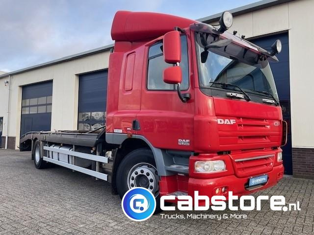 DAF CF 75.250 4x2 Euro 5 4x2 Oprijwagen - Bouwjaar 2007 - Handgeschakeld - Km 664.900 - APK tot 02-2026 - Machine transporter - Xe tải thùng lửng/ Phẳng: hình 1 DAF CF 75.250 4x2 Euro 5 4x2 Oprijwagen - Bouwjaar 2007 - Handgeschakeld - Km 664.900 - APK tot 02-2026 - Machine transporter - Xe tải thùng lửng/ Phẳng: hình 1