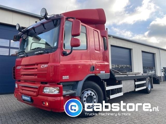 DAF CF 75.250 4x2 Euro 5 4x2 Oprijwagen - Bouwjaar 2007 - Handgeschakeld - Km 664.900 - APK tot 02-2026 - Machine transporter - Xe tải thùng lửng/ Phẳng: hình 2 DAF CF 75.250 4x2 Euro 5 4x2 Oprijwagen - Bouwjaar 2007 - Handgeschakeld - Km 664.900 - APK tot 02-2026 - Machine transporter - Xe tải thùng lửng/ Phẳng: hình 2