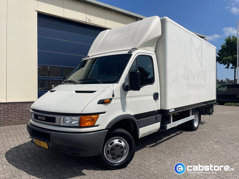 Iveco 40C12 Daily 4x2 Bakwagen Euro 3 - Bouwjaar 2003 - APK tot 10-05-2026 -Handgeschakelde versnellingsbak - Xe tải nhỏ thùng kín: hình 2 Iveco 40C12 Daily 4x2 Bakwagen Euro 3 - Bouwjaar 2003 - APK tot 10-05-2026 -Handgeschakelde versnellingsbak - Xe tải nhỏ thùng kín: hình 2