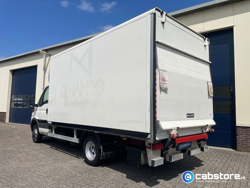 Iveco 40C12 Daily 4x2 Bakwagen Euro 3 - Bouwjaar 2003 - APK tot 10-05-2026 -Handgeschakelde versnellingsbak - Xe tải nhỏ thùng kín: hình 5 Iveco 40C12 Daily 4x2 Bakwagen Euro 3 - Bouwjaar 2003 - APK tot 10-05-2026 -Handgeschakelde versnellingsbak - Xe tải nhỏ thùng kín: hình 5