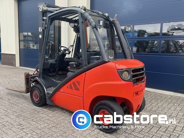Linde H25D Forklift - Heftruck - Bouwjaar 2011 - Roterende vorkenklem - Freelift - Lifthoogte 480 cm - Xe nâng diesel: hình 3 Linde H25D Forklift - Heftruck - Bouwjaar 2011 - Roterende vorkenklem - Freelift - Lifthoogte 480 cm - Xe nâng diesel: hình 3
