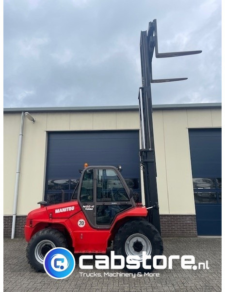 Manitou M 50-4 Turbo offroad forklift 4x4 Ruwterrein heftruck - Bouwjaar 2012 - Freelift - 5 Ton - Xe nâng địa hình gồ ghề: hình 4 Manitou M 50-4 Turbo offroad forklift 4x4 Ruwterrein heftruck - Bouwjaar 2012 - Freelift - 5 Ton - Xe nâng địa hình gồ ghề: hình 4