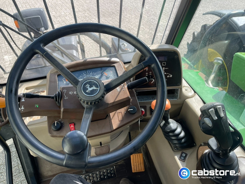 John Deere 3415 Verreiker met vorken en laadschop - Máy móc nông nghiệp: hình 5 John Deere 3415 Verreiker met vorken en laadschop - Máy móc nông nghiệp: hình 5