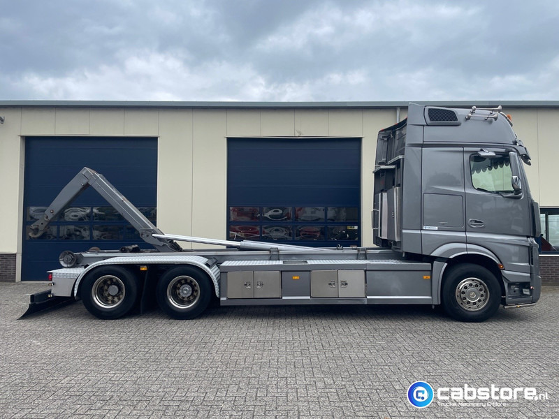 Mercedes-Benz Actros 3363 6x2 Containersysteem - Euro 6 - Bouwjaar 2014 - VDL 21 Ton Haakarmsysteem - 630 Pk Euro 6 - NL Truck - Xe tải nâng móc: hình 5 Mercedes-Benz Actros 3363 6x2 Containersysteem - Euro 6 - Bouwjaar 2014 - VDL 21 Ton Haakarmsysteem - 630 Pk Euro 6 - NL Truck - Xe tải nâng móc: hình 5