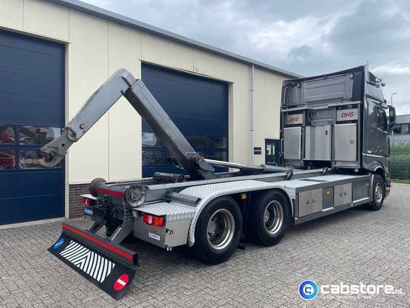 Mercedes-Benz Actros 3363 6x2 Containersysteem - Euro 6 - Bouwjaar 2014 - VDL 21 Ton Haakarmsysteem - 630 Pk Euro 6 - NL Truck - Xe tải nâng móc: hình 4 Mercedes-Benz Actros 3363 6x2 Containersysteem - Euro 6 - Bouwjaar 2014 - VDL 21 Ton Haakarmsysteem - 630 Pk Euro 6 - NL Truck - Xe tải nâng móc: hình 4
