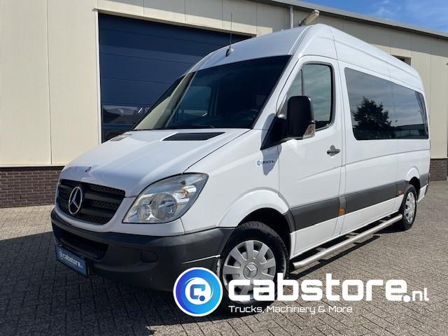 Mercedes-Benz SPRINTER  211 CDI - L2/H2-  Automatische versnellingsbak - 9 Persoons - Bouwjaar 2009 - APK tot 17-01-2026 ! - Side bars - Privacy glas - Airco - Xe bus mini, Xe van chở khách: hình 2 Mercedes-Benz SPRINTER  211 CDI - L2/H2-  Automatische versnellingsbak - 9 Persoons - Bouwjaar 2009 - APK tot 17-01-2026 ! - Side bars - Privacy glas - Airco - Xe bus mini, Xe van chở khách: hình 2