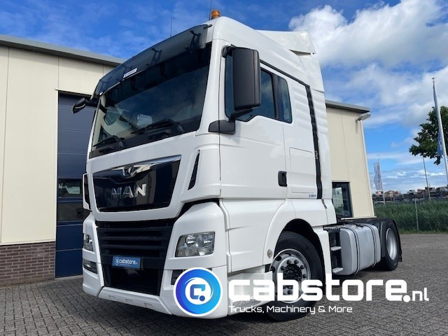 MAN TGX 18.420 4x2 Euro 6 MAN TGX 18.420 4x2 BLS Euro 6 - XLX Cabine - WB 360 - Bouwjaar 2018 - Km 681.675 - Good condition! - Xe đầu kéo: hình 2 MAN TGX 18.420 4x2 Euro 6 MAN TGX 18.420 4x2 BLS Euro 6 - XLX Cabine - WB 360 - Bouwjaar 2018 - Km 681.675 - Good condition! - Xe đầu kéo: hình 2