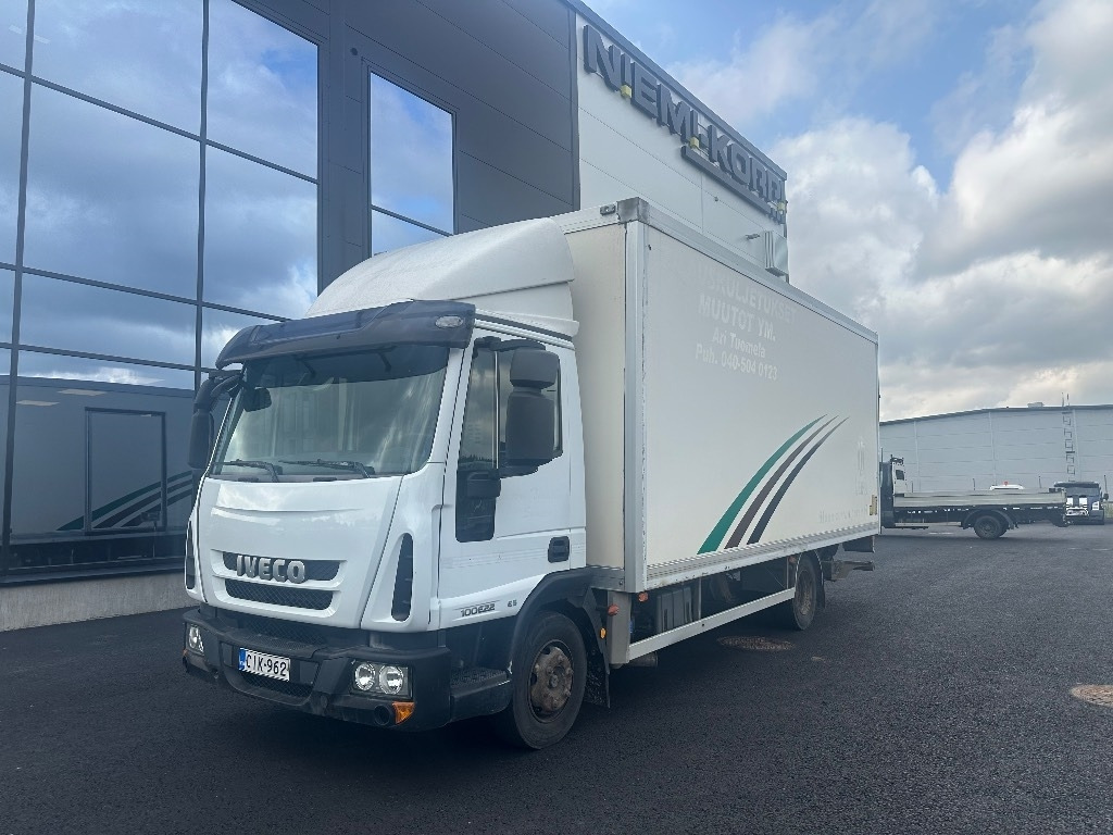 Iveco Eurocargo 100 E22 - Xe tải hộp: hình 1 Iveco Eurocargo 100 E22 - Xe tải hộp: hình 1