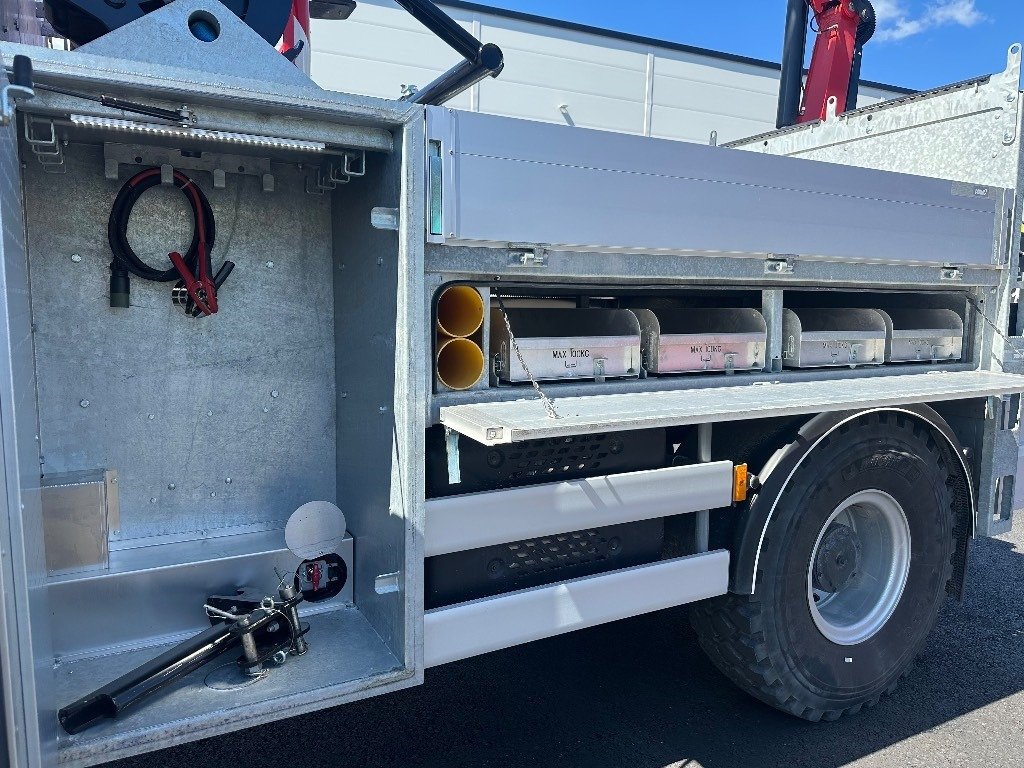 Xe cẩu tự hành mới Iveco Eurocargo ML150E28 4x4 sähkölaitos varustein: hình 16
