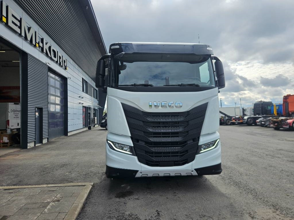 Iveco X-Way AS260X530 heti toimitukseen - Xe tải khung gầm: hình 2 Iveco X-Way AS260X530 heti toimitukseen - Xe tải khung gầm: hình 2