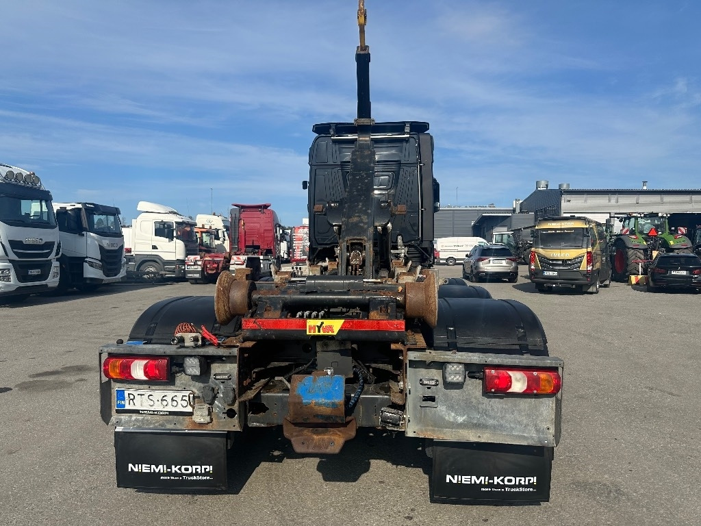 Mercedes-Benz Actros 3563 - Xe tải nâng móc: hình 4 Mercedes-Benz Actros 3563 - Xe tải nâng móc: hình 4