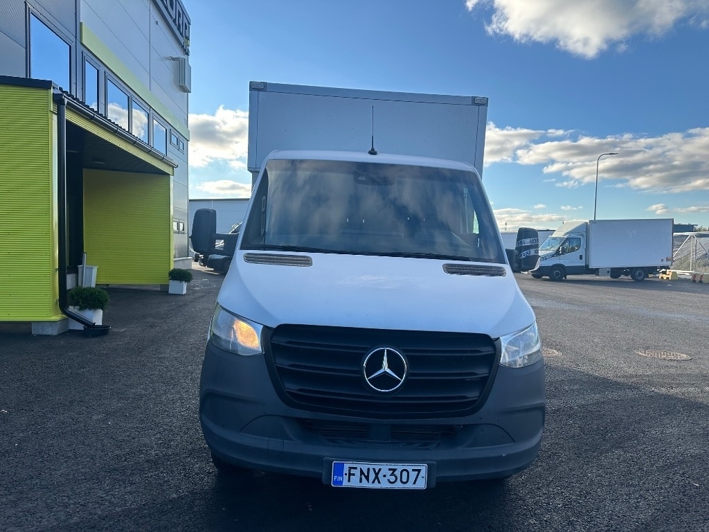 Mercedes-Benz Sprinter 516 Nouseva kori - Xe tải nhỏ thùng kín: hình 2 Mercedes-Benz Sprinter 516 Nouseva kori - Xe tải nhỏ thùng kín: hình 2
