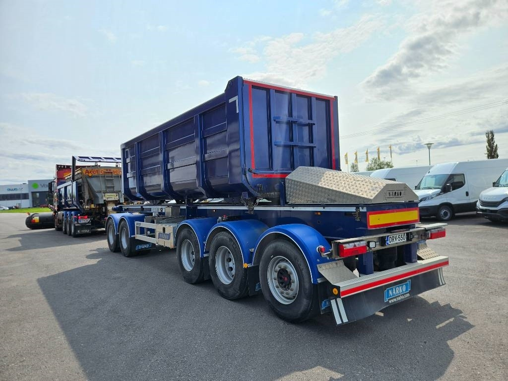 Sisu Polar 625 76tn tienhoitoauto - Xe ben: hình 3 Sisu Polar 625 76tn tienhoitoauto - Xe ben: hình 3