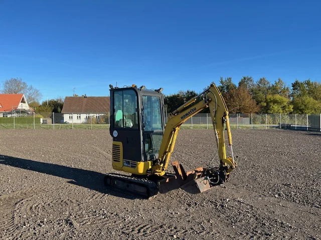 KOMATSU PC16R HS - Máy xúc mini: hình 2 KOMATSU PC16R HS - Máy xúc mini: hình 2