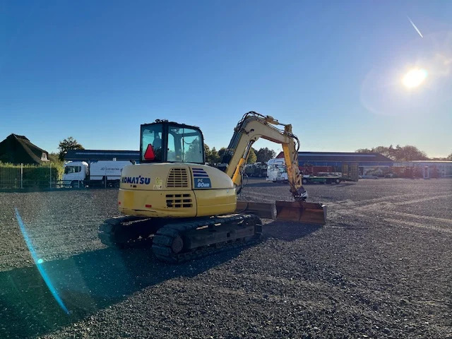 KOMATSU PC80MR - Máy xúc bánh xích: hình 4 KOMATSU PC80MR - Máy xúc bánh xích: hình 4