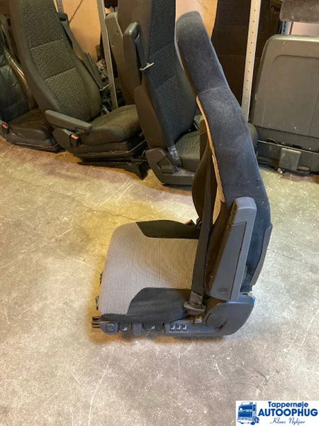 MAN TGX Sæde LH - Cabin và nội thất cho Xe tải: hình 1 MAN TGX Sæde LH - Cabin và nội thất cho Xe tải: hình 1