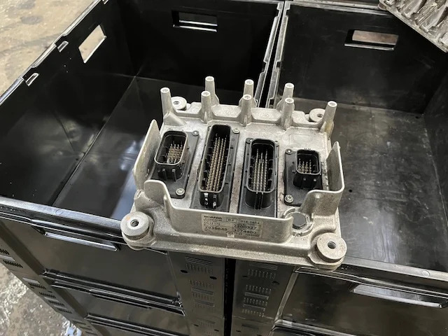 Scania ECU EMS – Scania 3220538 - ECU cho Xe tải: hình 1 Scania ECU EMS – Scania 3220538 - ECU cho Xe tải: hình 1