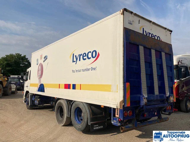 Volvo FM 340 6X2 Box - Xe tải hộp: hình 2 Volvo FM 340 6X2 Box - Xe tải hộp: hình 2