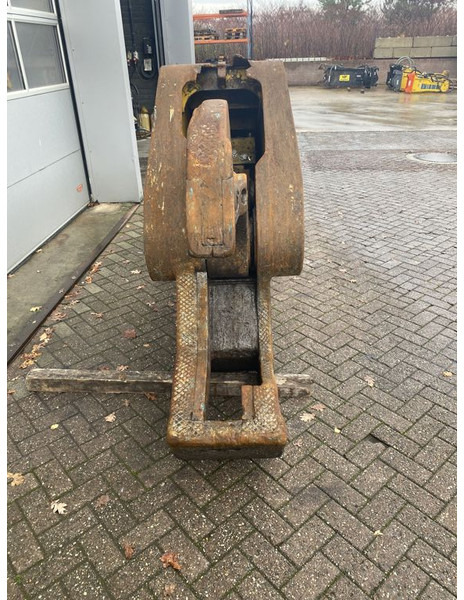 Genesis GXP 400R - Kéo phá dỡ cho Máy móc xây dựng: hình 2 Genesis GXP 400R - Kéo phá dỡ cho Máy móc xây dựng: hình 2