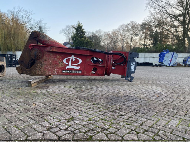 LaBounty MSD2250R - Kéo phá dỡ cho Máy móc xây dựng: hình 1 LaBounty MSD2250R - Kéo phá dỡ cho Máy móc xây dựng: hình 1