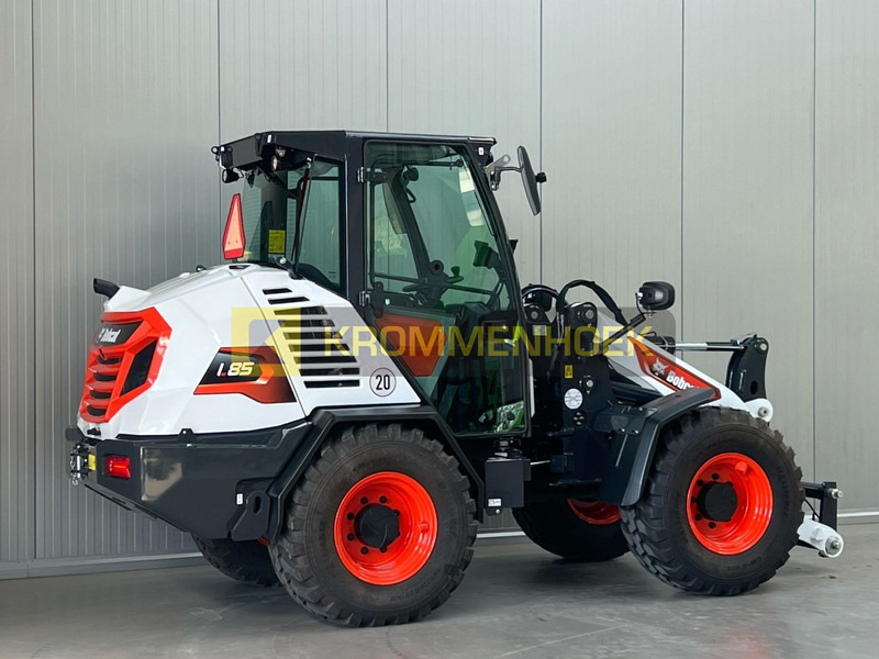 Bobcat L 85 - Máy xúc lật bánh lốp: hình 4 Bobcat L 85 - Máy xúc lật bánh lốp: hình 4