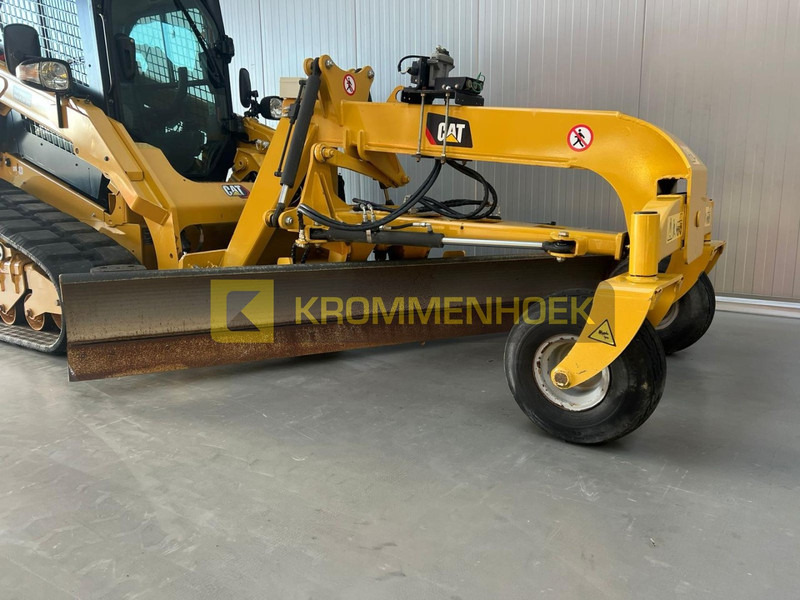 Caterpillar Grader Cobra 2700 HD Aanbouwgrader voor Schranklader - Đính kèm: hình 2 Caterpillar Grader Cobra 2700 HD Aanbouwgrader voor Schranklader - Đính kèm: hình 2
