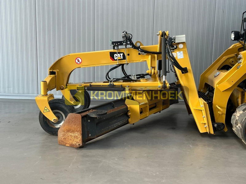 Caterpillar Grader Cobra 2700 HD Aanbouwgrader voor Schranklader - Đính kèm: hình 3 Caterpillar Grader Cobra 2700 HD Aanbouwgrader voor Schranklader - Đính kèm: hình 3