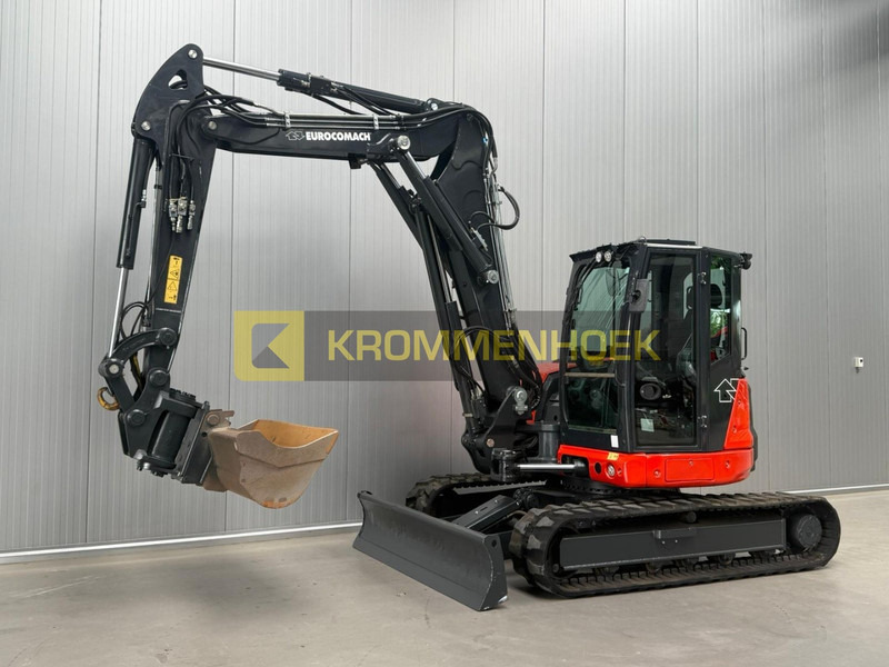 Eurocomach ES 100 TR Powertilt - Máy xúc mini: hình 2 Eurocomach ES 100 TR Powertilt - Máy xúc mini: hình 2