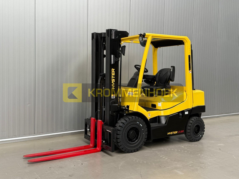 Hyster H 2.5 A - Xe nâng diesel: hình 2 Hyster H 2.5 A - Xe nâng diesel: hình 2