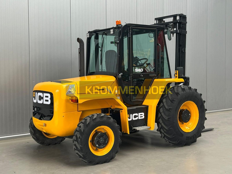 JCB 940 - Xe nâng địa hình gồ ghề: hình 4 JCB 940 - Xe nâng địa hình gồ ghề: hình 4