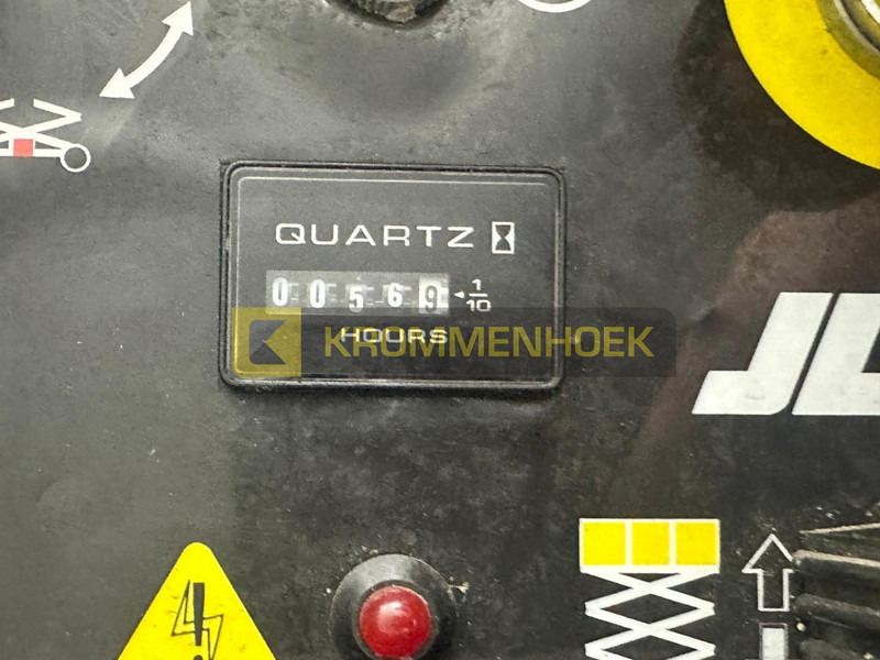 JLG M 3369 - Máy nâng người hình kéo: hình 5 JLG M 3369 - Máy nâng người hình kéo: hình 5