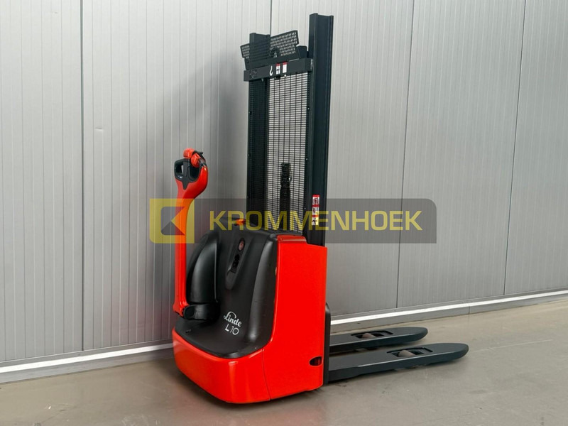 Linde L 10 - Máy xếp chồng: hình 4 Linde L 10 - Máy xếp chồng: hình 4
