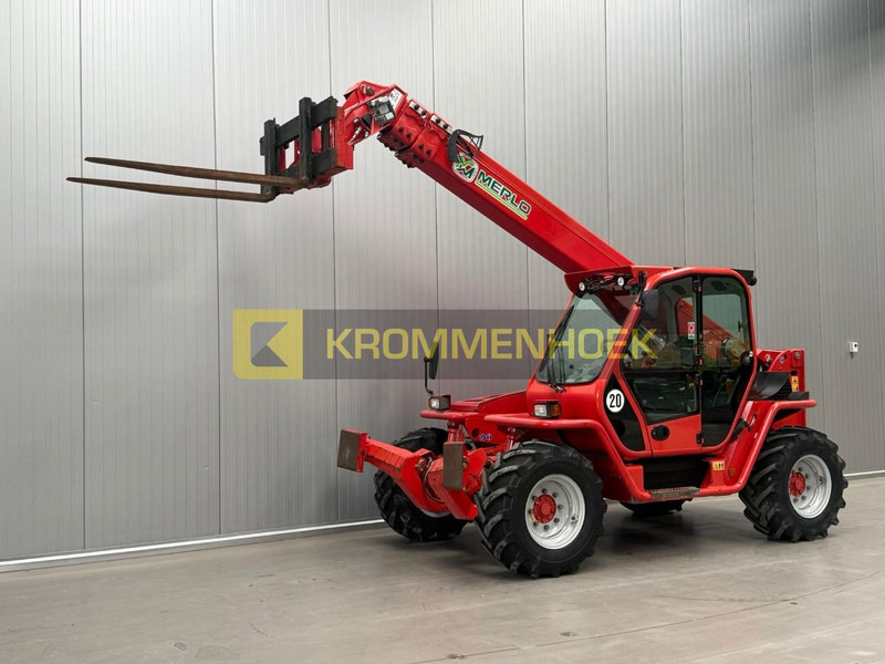 Merlo P 38.13 - Xe nhấc hình viễn vọng kính: hình 2 Merlo P 38.13 - Xe nhấc hình viễn vọng kính: hình 2