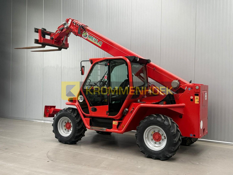 Merlo P 38.13 - Xe nhấc hình viễn vọng kính: hình 3 Merlo P 38.13 - Xe nhấc hình viễn vọng kính: hình 3