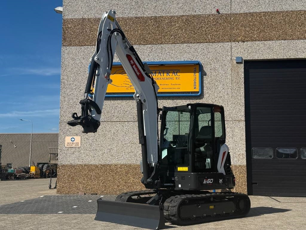 Bobcat E60 R2, 2024, 54 hours!! - Máy xúc mini: hình 2 Bobcat E60 R2, 2024, 54 hours!! - Máy xúc mini: hình 2