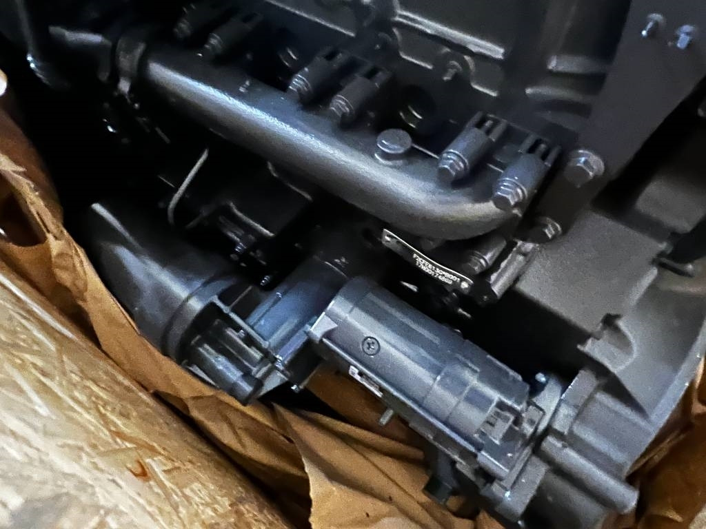 CNH Engine - CNH - F2CFE613G - Động cơ cho Máy móc nông nghiệp: hình 4 CNH Engine - CNH - F2CFE613G - Động cơ cho Máy móc nông nghiệp: hình 4