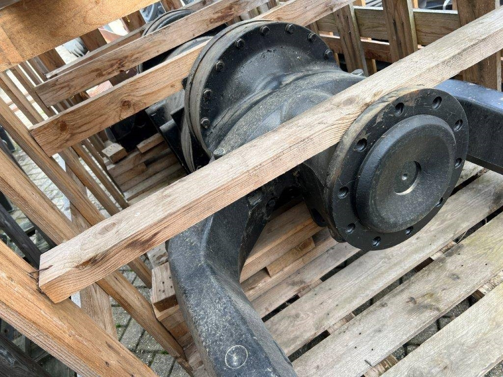 Case IH Case IH Front axle Steiger 470 Quadtrac, Steiger 5 - Trục trước cho Máy cày: hình 1 Case IH Case IH Front axle Steiger 470 Quadtrac, Steiger 5 - Trục trước cho Máy cày: hình 1