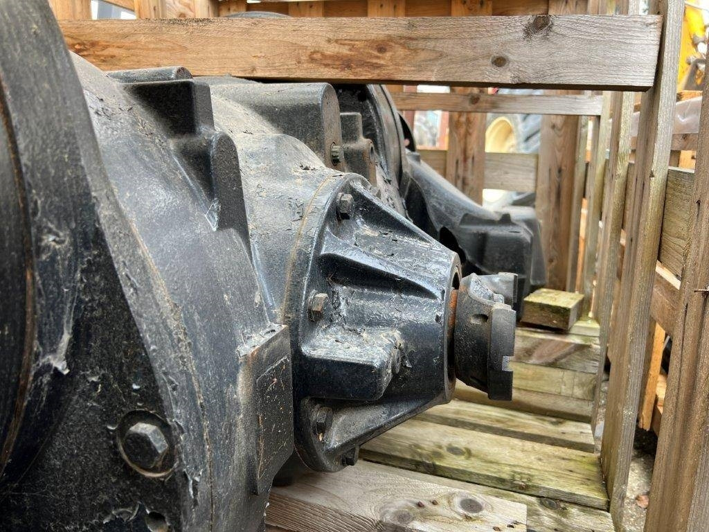 Case IH Case IH Front axle Steiger 470 Quadtrac, Steiger 5 - Trục trước cho Máy cày: hình 3 Case IH Case IH Front axle Steiger 470 Quadtrac, Steiger 5 - Trục trước cho Máy cày: hình 3