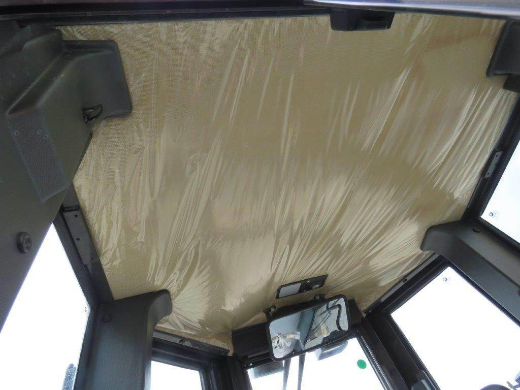 Cabin cho Máy móc xây dựng New Holland CE: hình 11