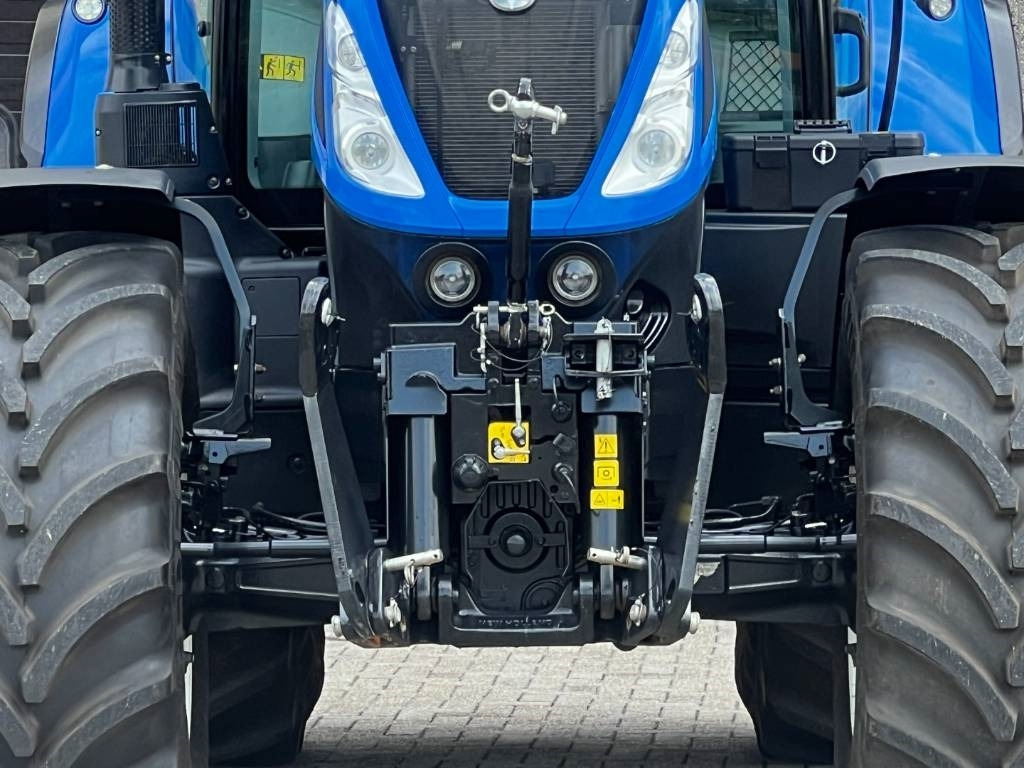 New Holland T7.270 Auto Command - Máy cày: hình 5 New Holland T7.270 Auto Command - Máy cày: hình 5