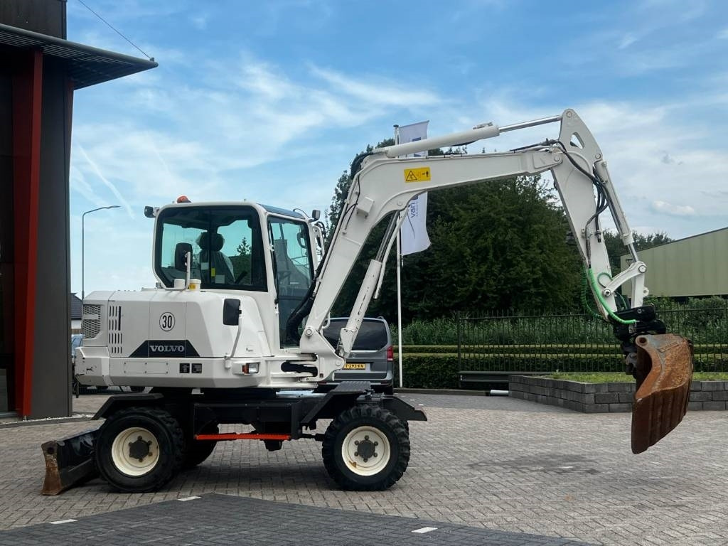 Volvo EW60E, 2021, 1403 hours, Steelwirst! - Máy xúc bánh lốp: hình 3 Volvo EW60E, 2021, 1403 hours, Steelwirst! - Máy xúc bánh lốp: hình 3