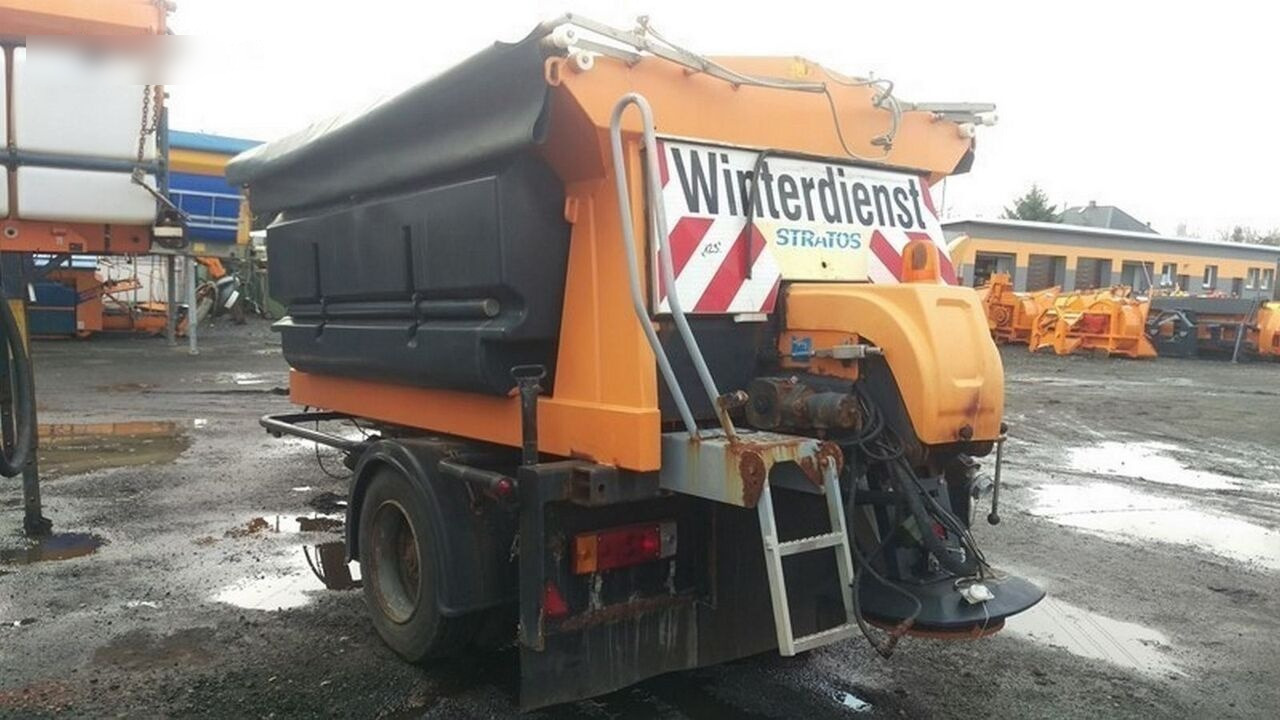 Schmidt Przyczepka 3,5m3 - Máy dàn trải cát/ Muối: hình 5 Schmidt Przyczepka 3,5m3 - Máy dàn trải cát/ Muối: hình 5