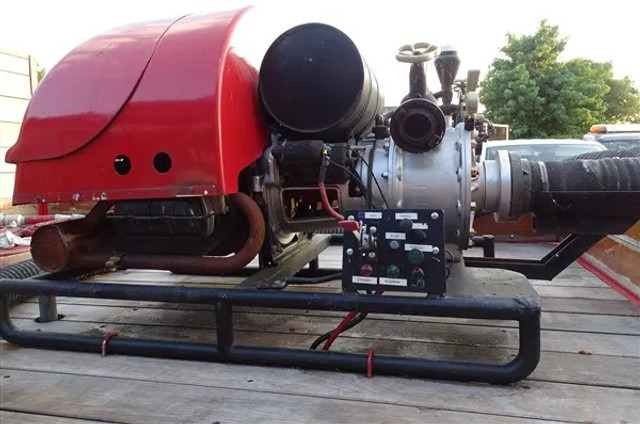 Mercedes-Benz LP 1117 4x4 TURBO Motor Brandweerauto VW motor met Waterpomp in openlaadbak - Xe tải cứu hỏa: hình 5 Mercedes-Benz LP 1117 4x4 TURBO Motor Brandweerauto VW motor met Waterpomp in openlaadbak - Xe tải cứu hỏa: hình 5