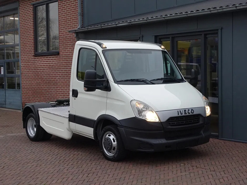 Iveco Daily 35.210 PK BE TREKKER 10.4t AIRCO CC - Xe đầu kéo: hình 1 Iveco Daily 35.210 PK BE TREKKER 10.4t AIRCO CC - Xe đầu kéo: hình 1