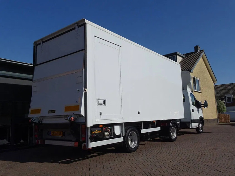 Iveco Daily 35C17 Be combinatie be trekker podium oplegger 3080 KG laadvm. 1.5 Ton Laadklep - Xe đầu kéo: hình 2 Iveco Daily 35C17 Be combinatie be trekker podium oplegger 3080 KG laadvm. 1.5 Ton Laadklep - Xe đầu kéo: hình 2
