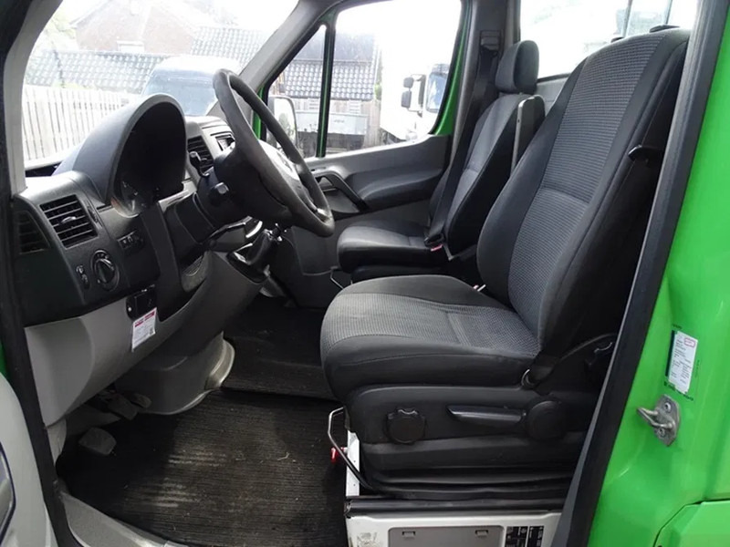 Mercedes-Benz Sprinter 316 BE TREKKER 9.5 TON - Xe đầu kéo: hình 3 Mercedes-Benz Sprinter 316 BE TREKKER 9.5 TON - Xe đầu kéo: hình 3
