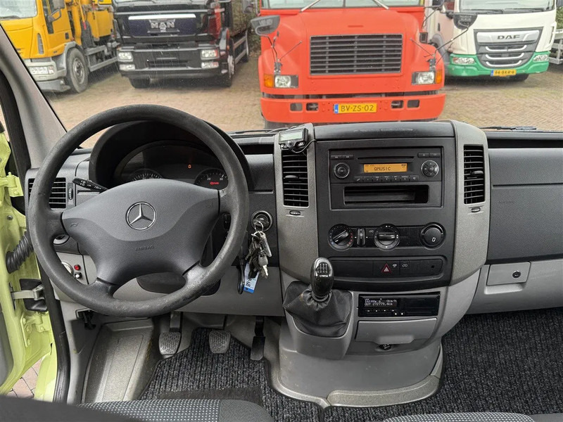 Mercedes-Benz Sprinter 519 3.0 V6 EURO 5 Be Trekker 3 Zits Cruise 8.8 Ton - Xe đầu kéo: hình 4 Mercedes-Benz Sprinter 519 3.0 V6 EURO 5 Be Trekker 3 Zits Cruise 8.8 Ton - Xe đầu kéo: hình 4