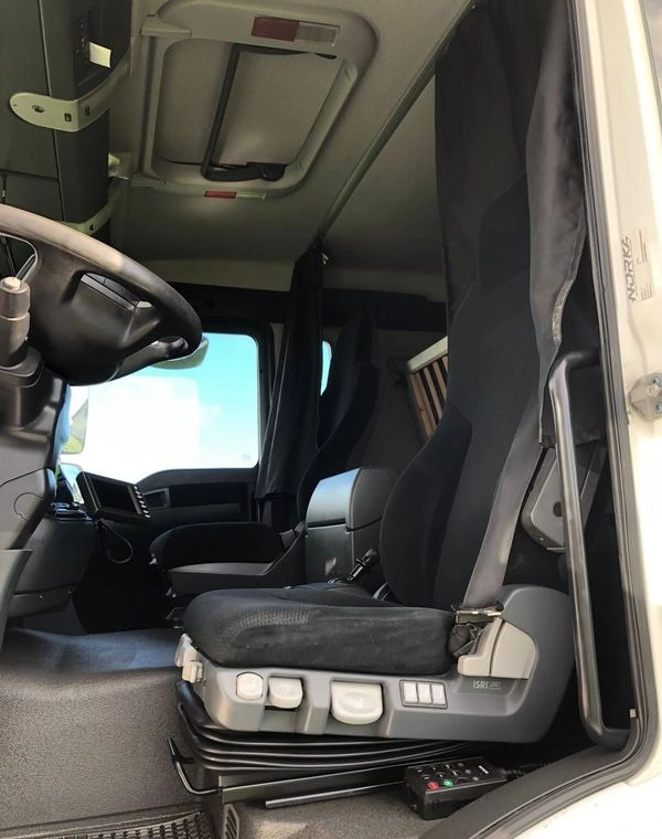 Xe tải đẳng nhiệt MAN 15.290 Winda Bok otwierany 18 Palet: hình 31